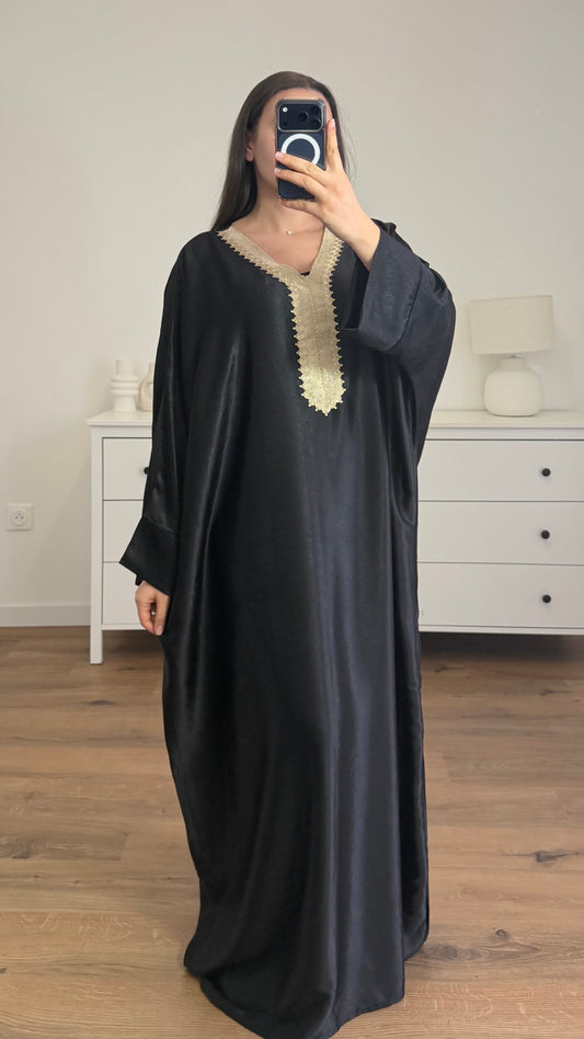 Robe Nour noir