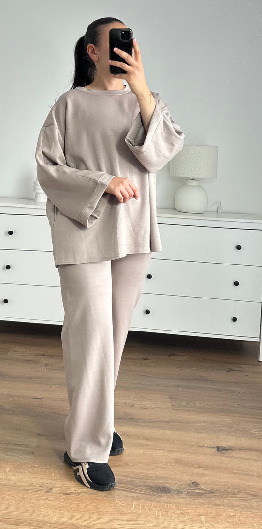 Ensemble beige